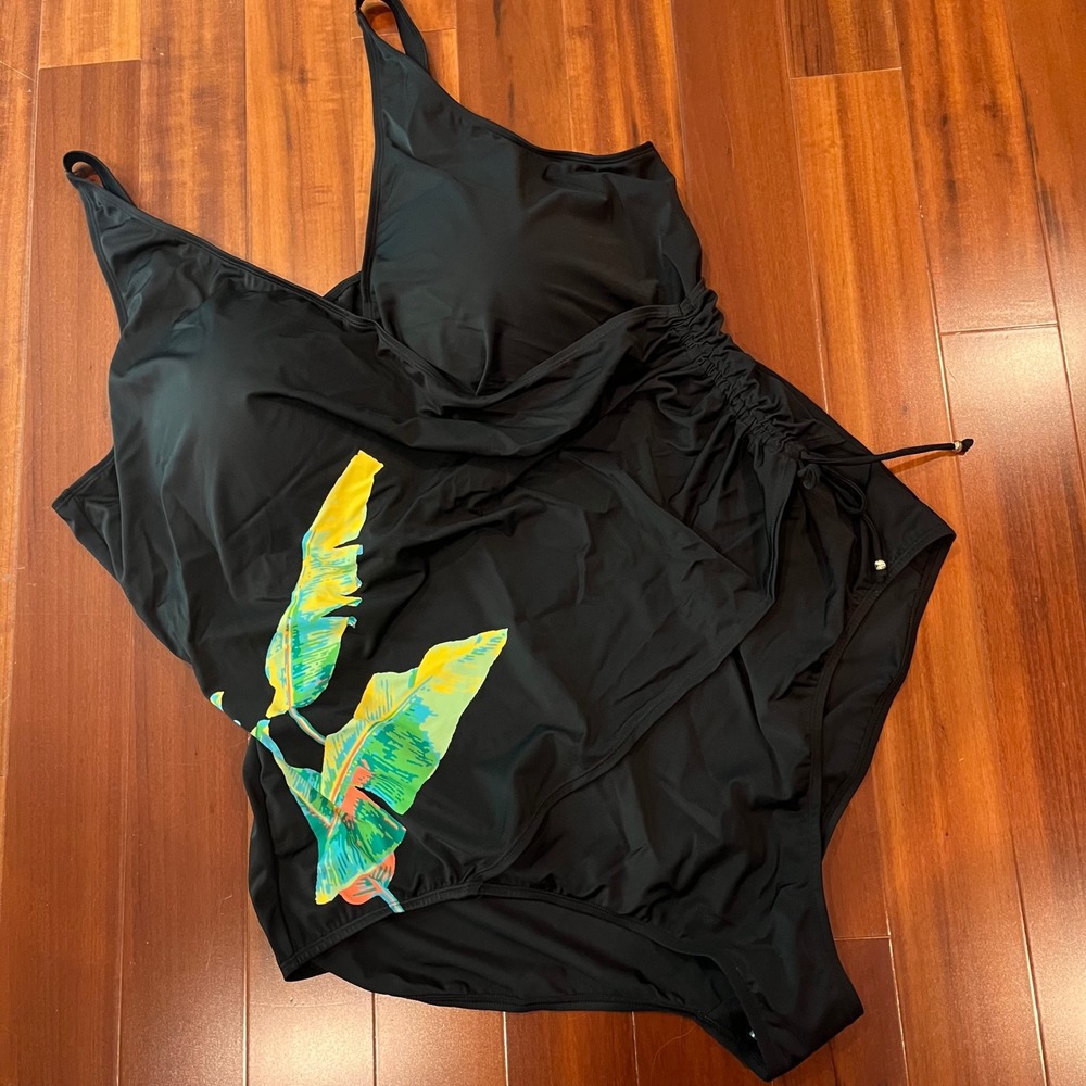 Susan Graver Black Swimsuit Tropical Leaf Ruched Side Swim Dress New Plus 30W